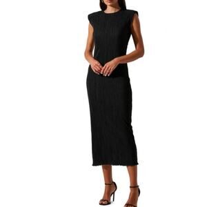 ASTR The Label Black Plisse Maxi Dress xs Sleeveless Padded Shoulder Cocktail